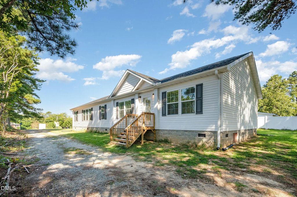 2551 Old Durham Road, Roxboro