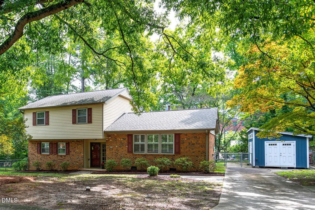 921 Devon Avenue, Cary