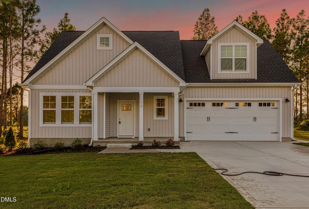 75 N Rabbit Run Drive, Smithfield