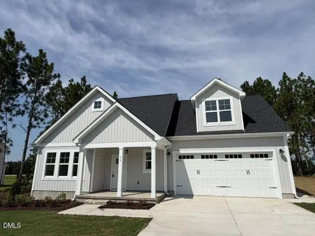 75 N Rabbit Run Drive, Smithfield