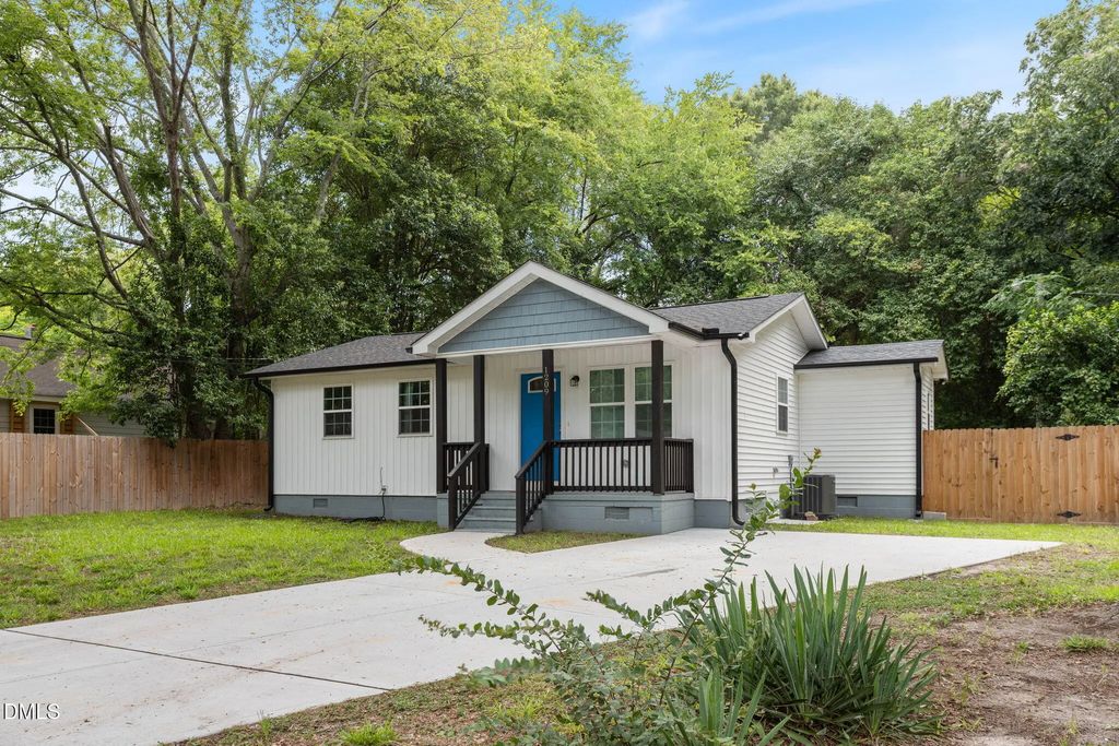 1209 Massey Street, Smithfield