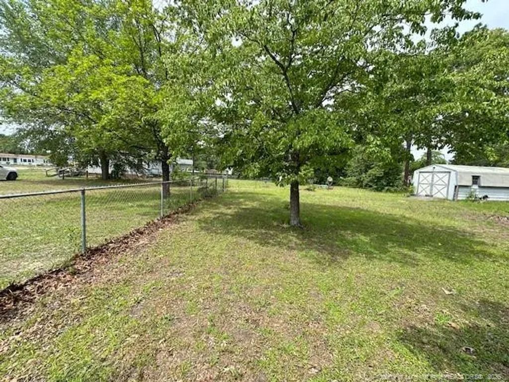 5722 Camden Road, Fayetteville