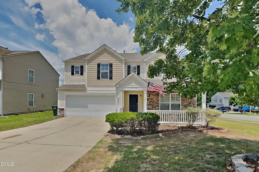 6867 Horseback Lane, Raleigh