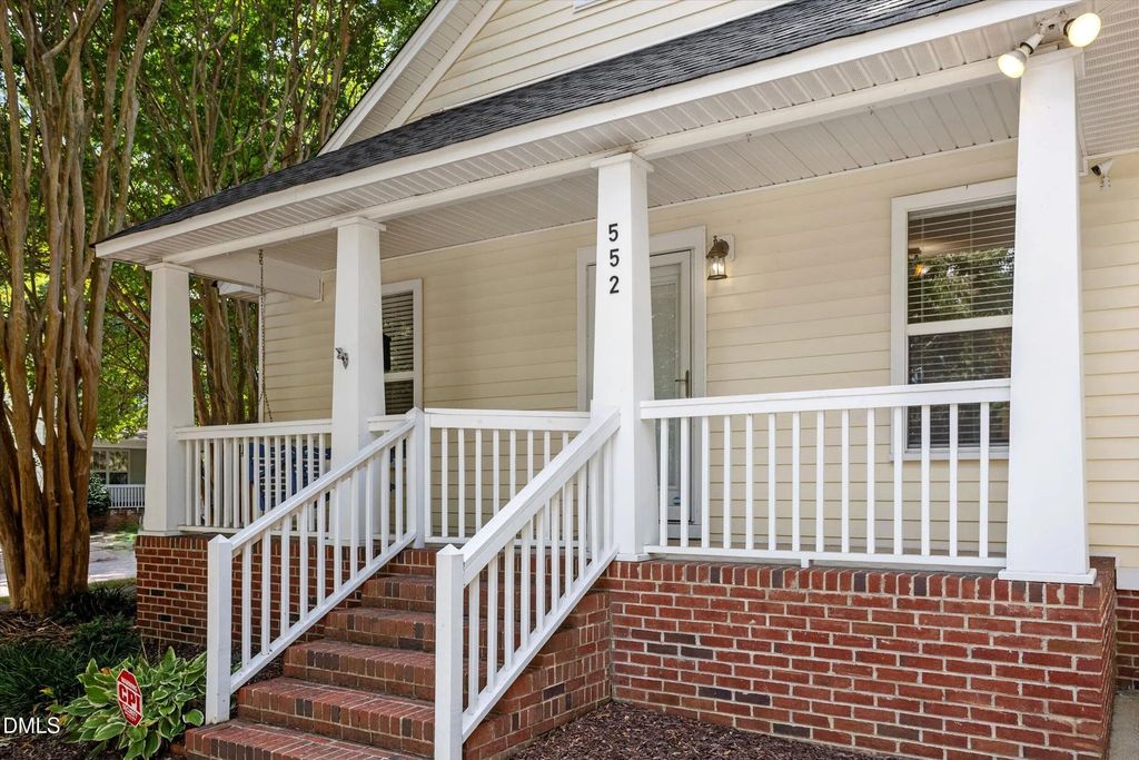 552 Moseley Lane, Raleigh