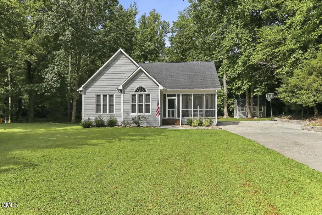 384 Hubert Herndon Road, Chapel Hill