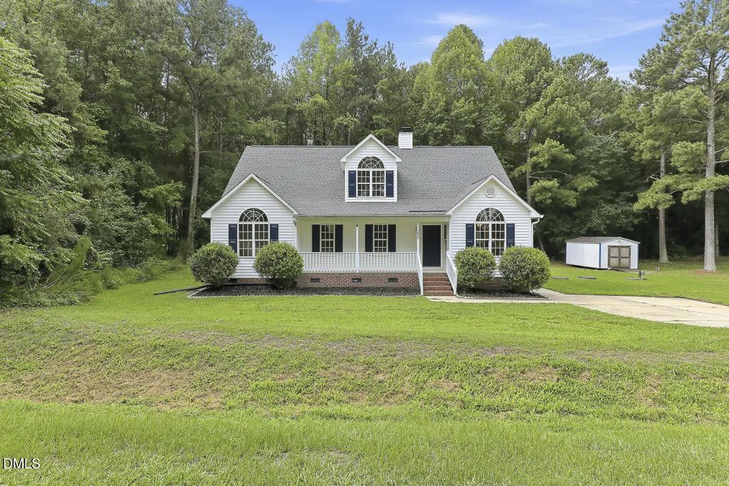 1025 Ashton Hollow Drive, Raleigh