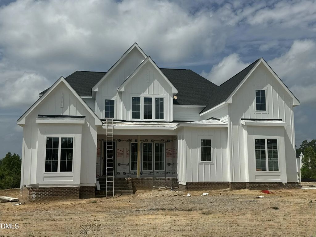 1044 Azalea Garden Circle, Raleigh
