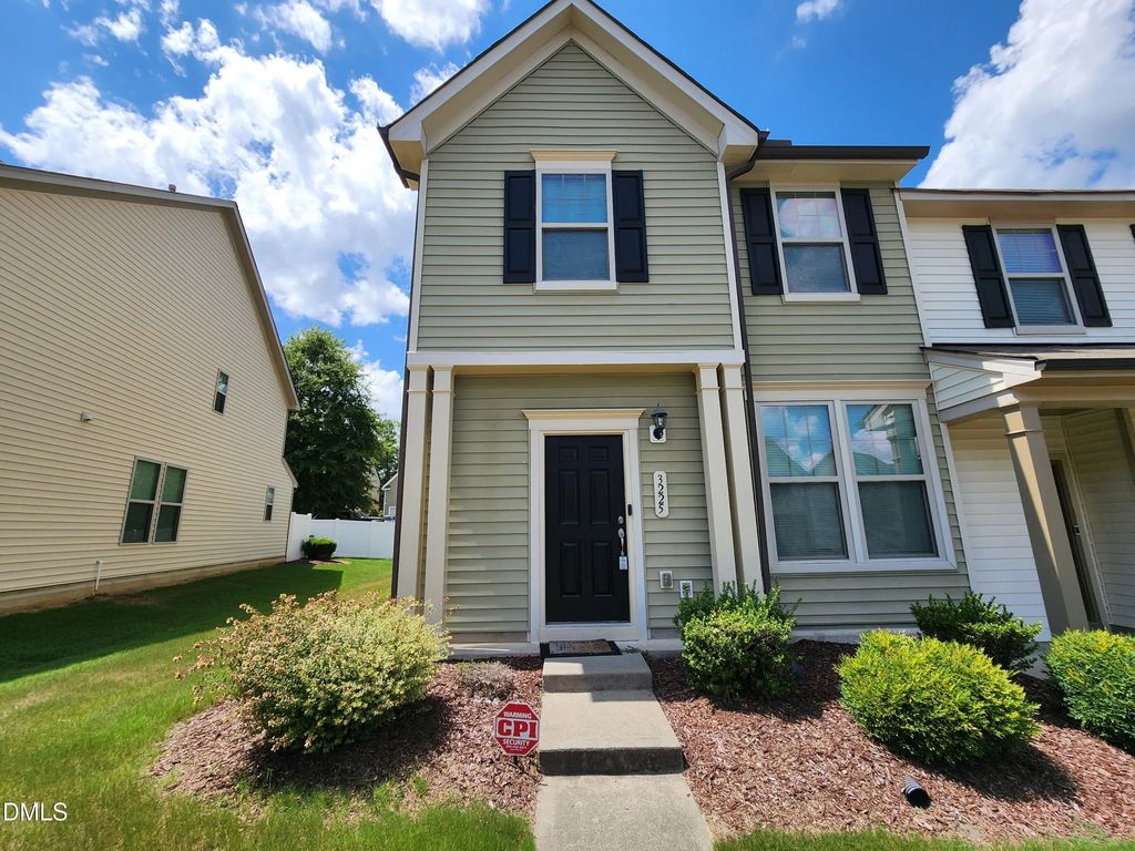 3225 Warm Springs Lane, Raleigh