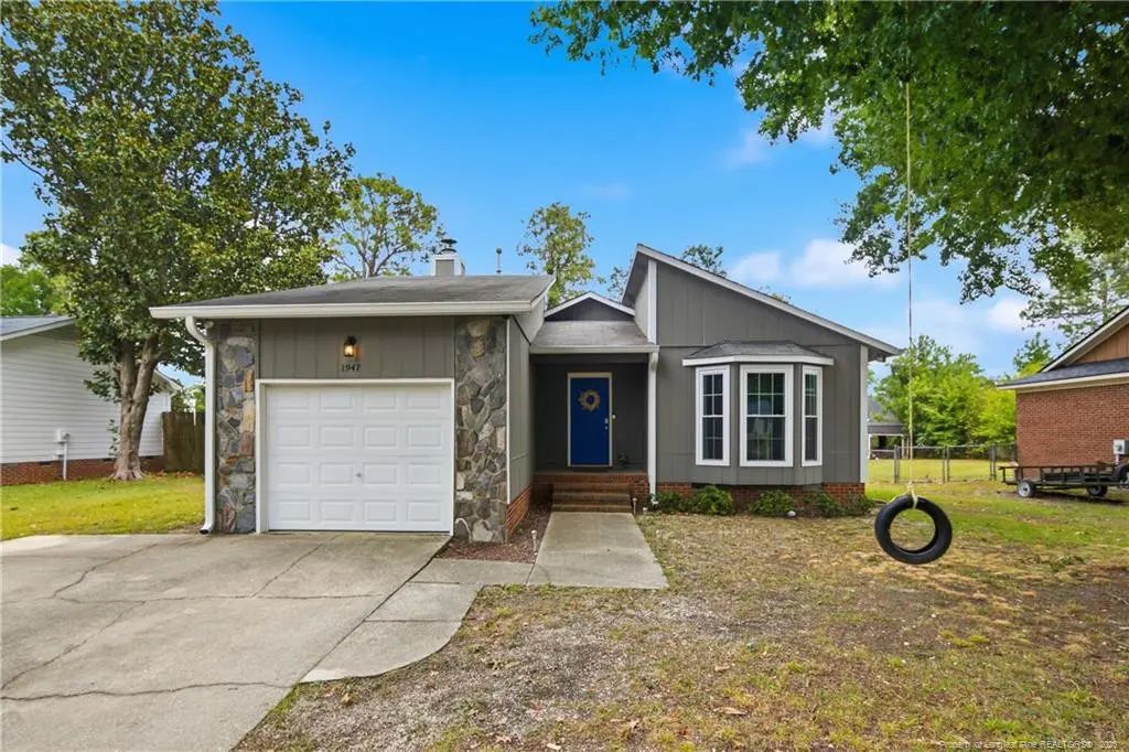 1947 Windlock Drive, Fayetteville