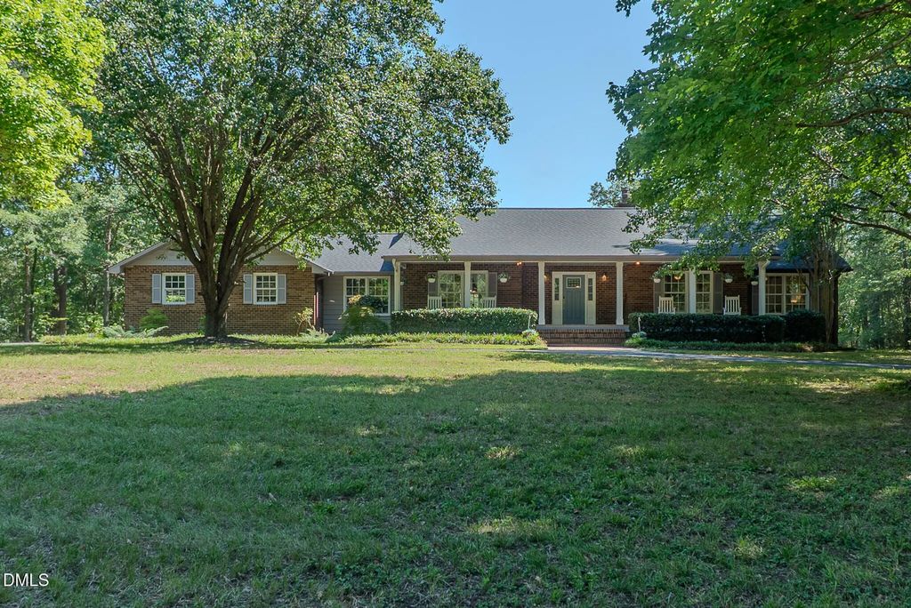 5301 Sky Lane Drive, Durham
