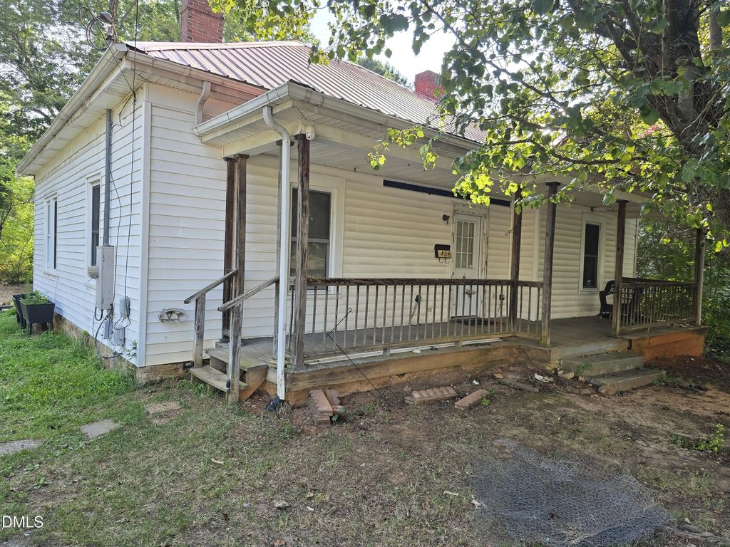 124 Academy Street, Roxboro