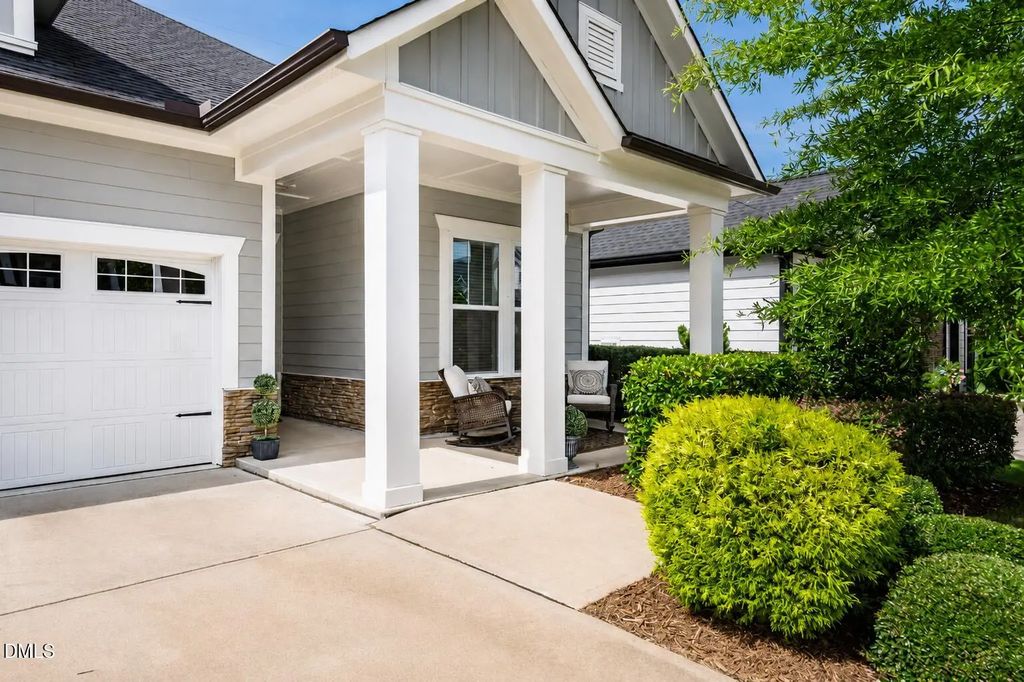 93 Abercorn Circle, Chapel Hill
