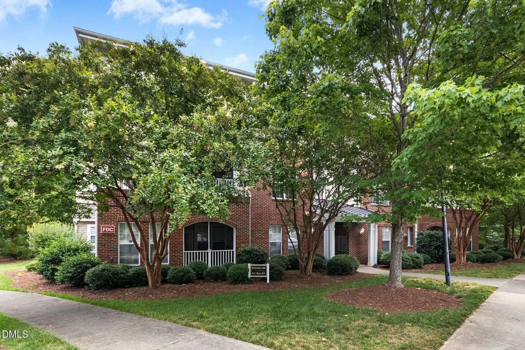 613 Ives Court, Chapel Hill
