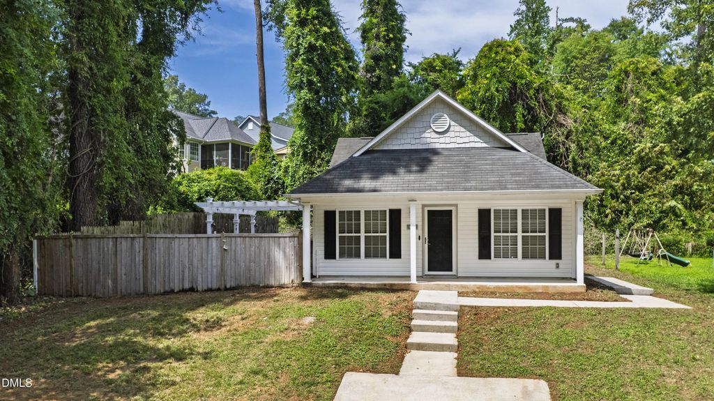 1341 Crabtree Boulevard, Raleigh