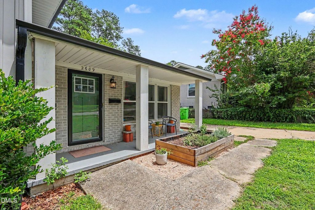 2609 Glascock Street, Raleigh