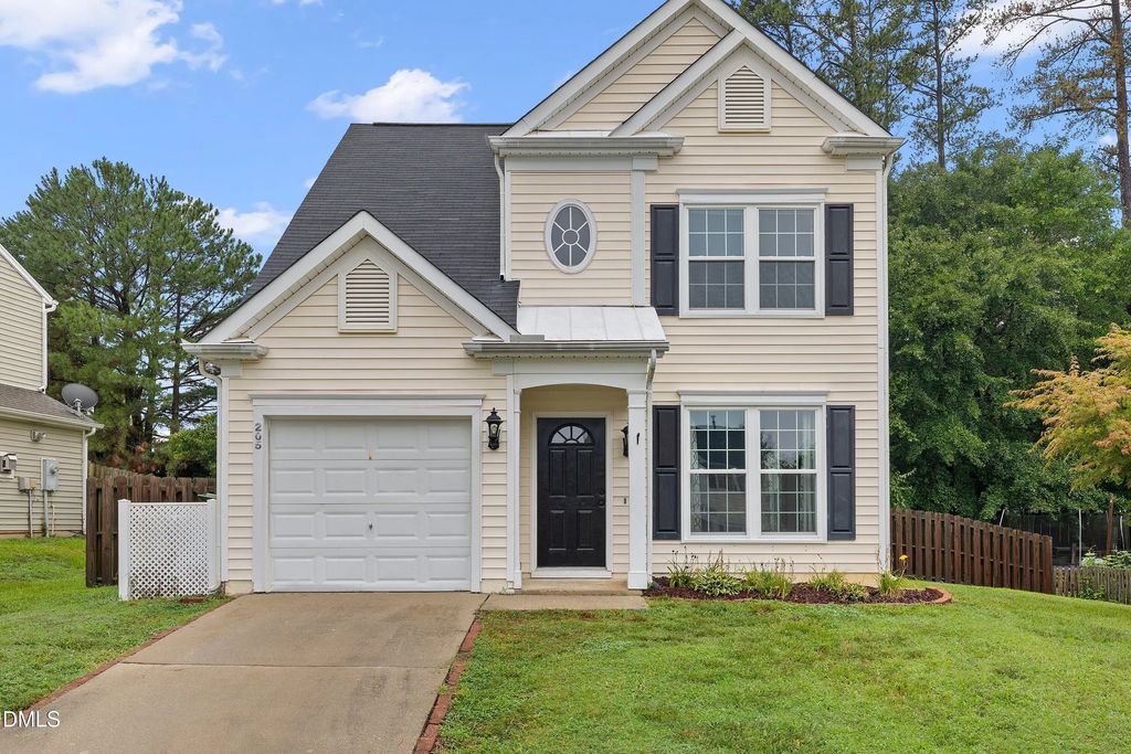 205 N Weststone Boulevard, Fuquay Varina