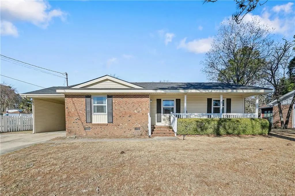 1824 St Paul Avenue, Fayetteville