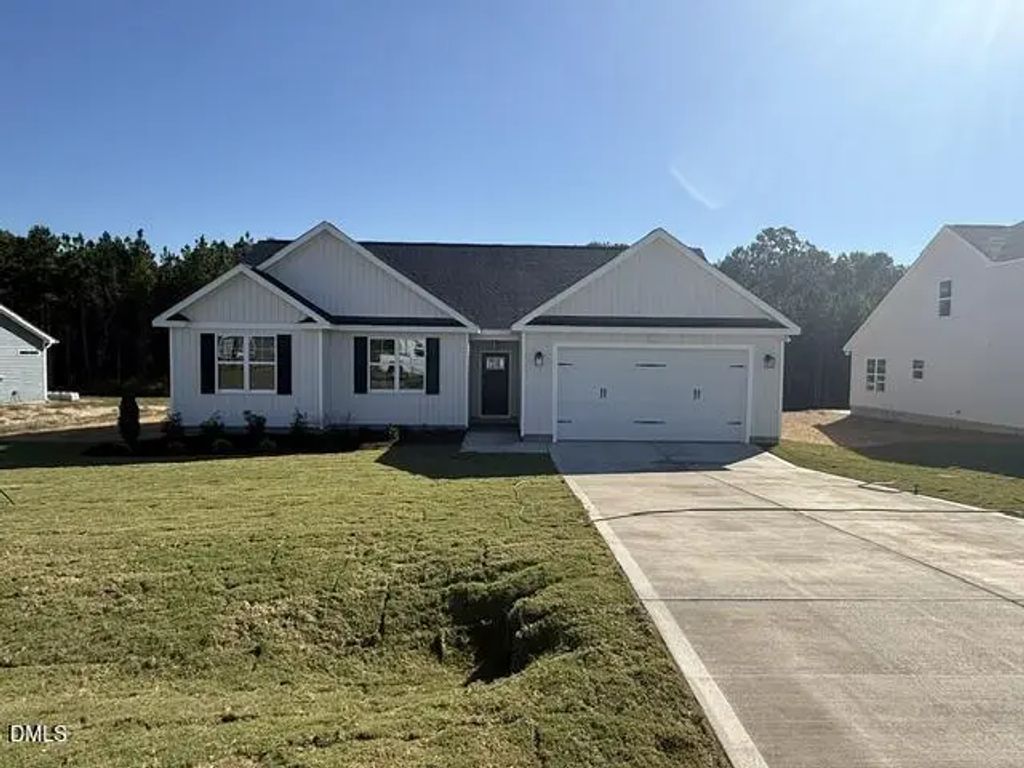 137 Pine Vista Way, Sanford