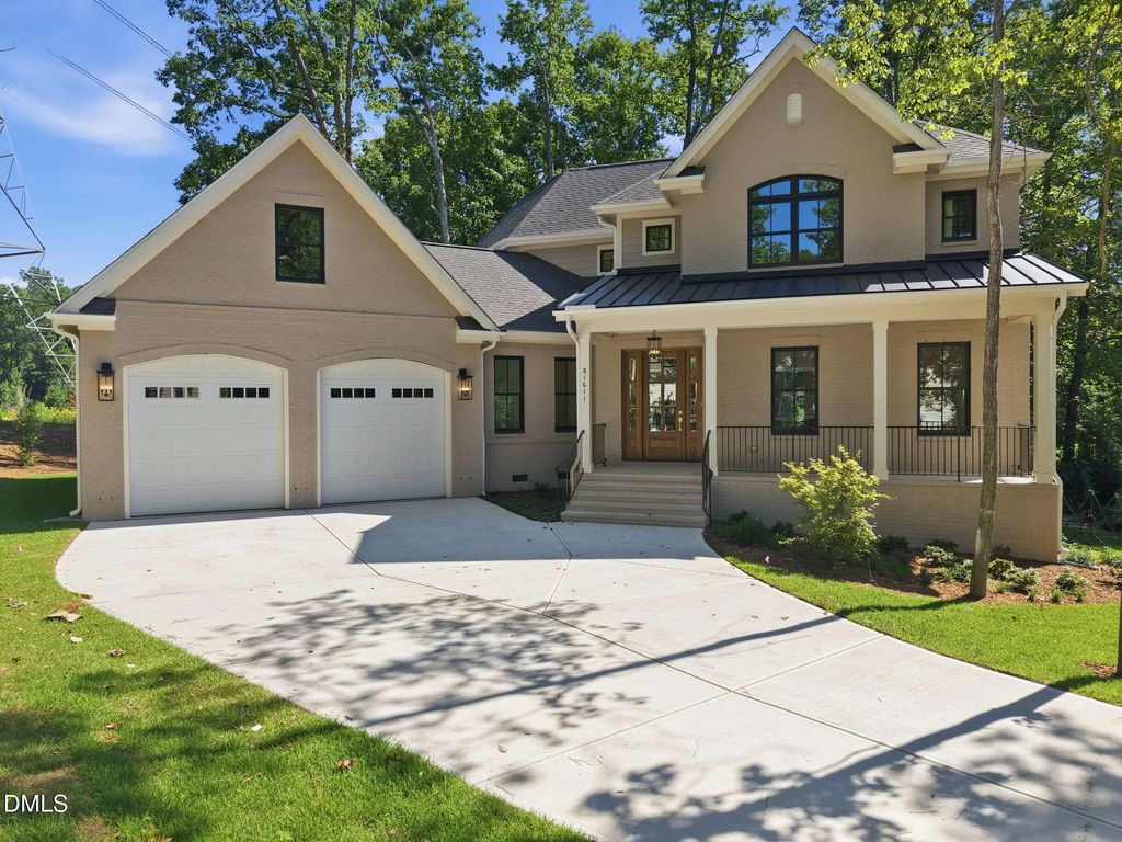 81611 Alexander, Chapel Hill