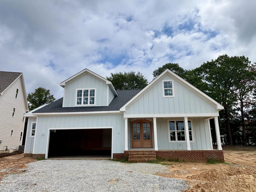 2328 Hilltop Bluffs Court, Fuquay Varina