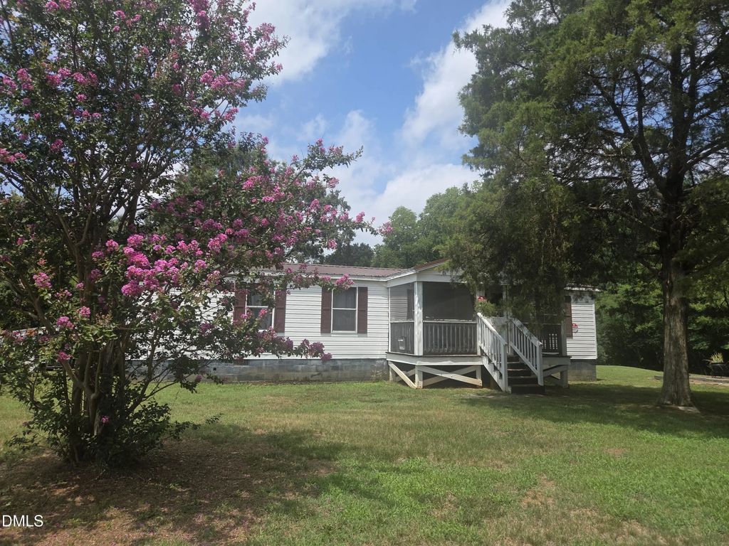 109 Bolton Lane, Warrenton