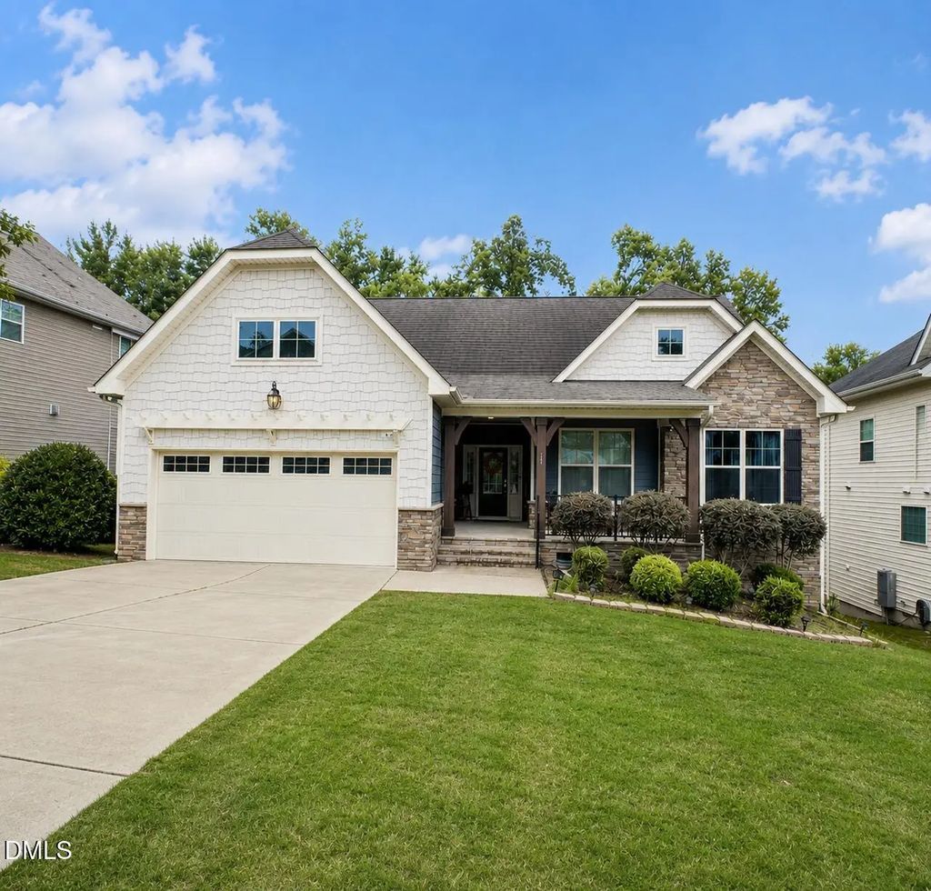 39 Breton Drive, Clayton