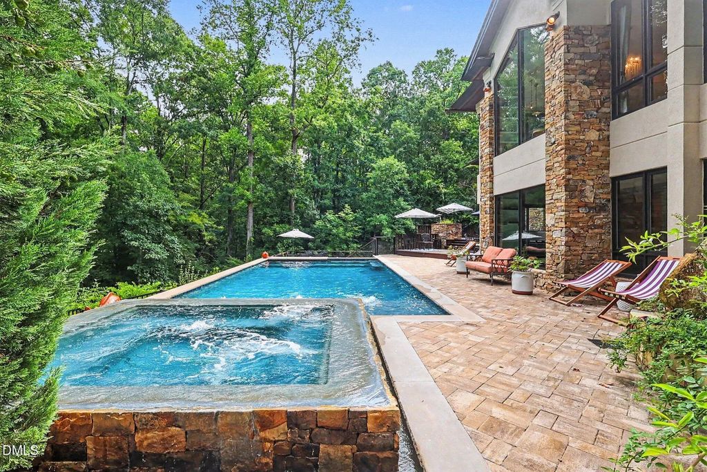 12044 Iredell, Chapel Hill
