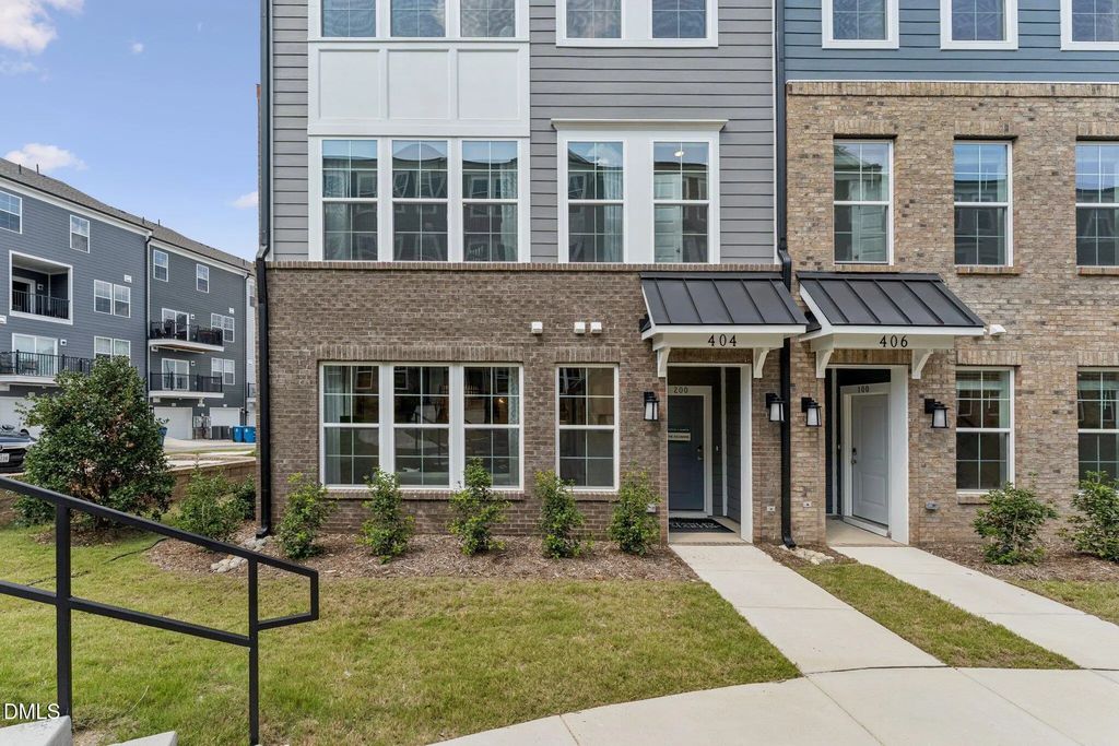 419 Grove Overlook Lane 100, Wake Forest