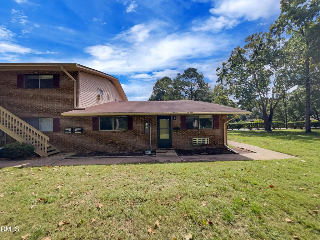 130 S Estes Drive Apt B7, Chapel Hill