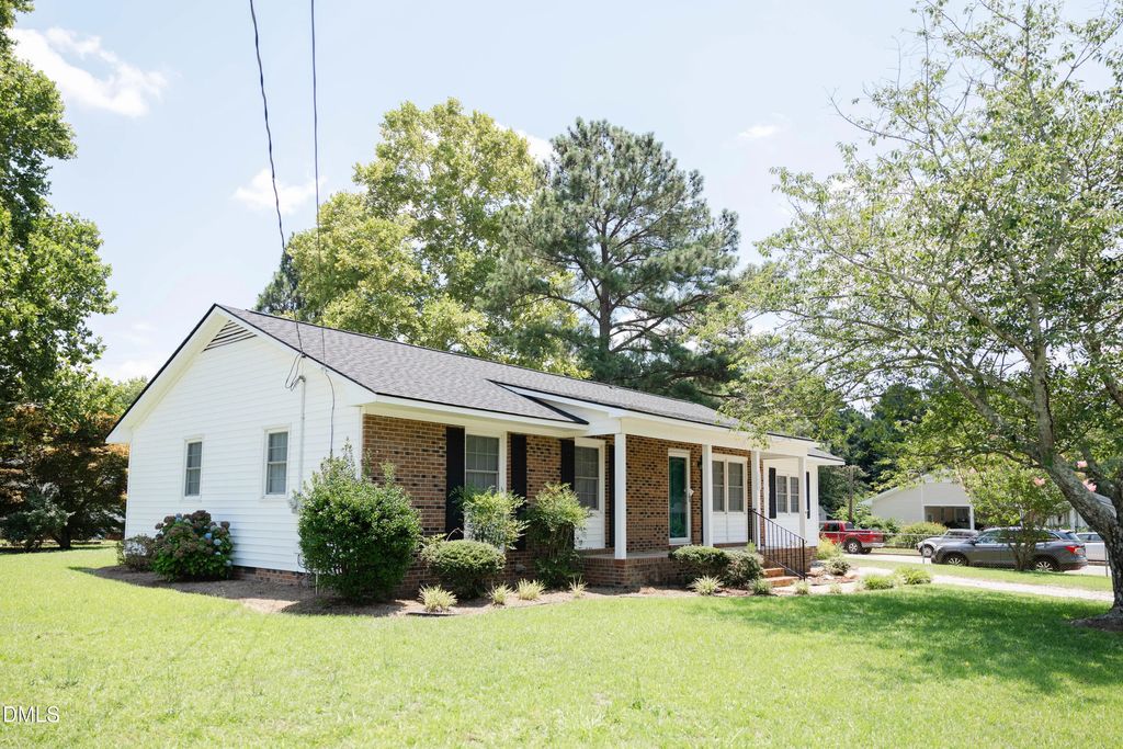 506 Saint Street, Dunn