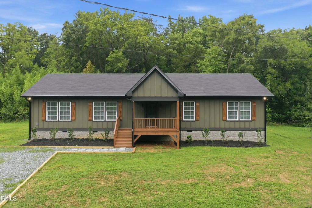 509 E Webb Street, Mebane