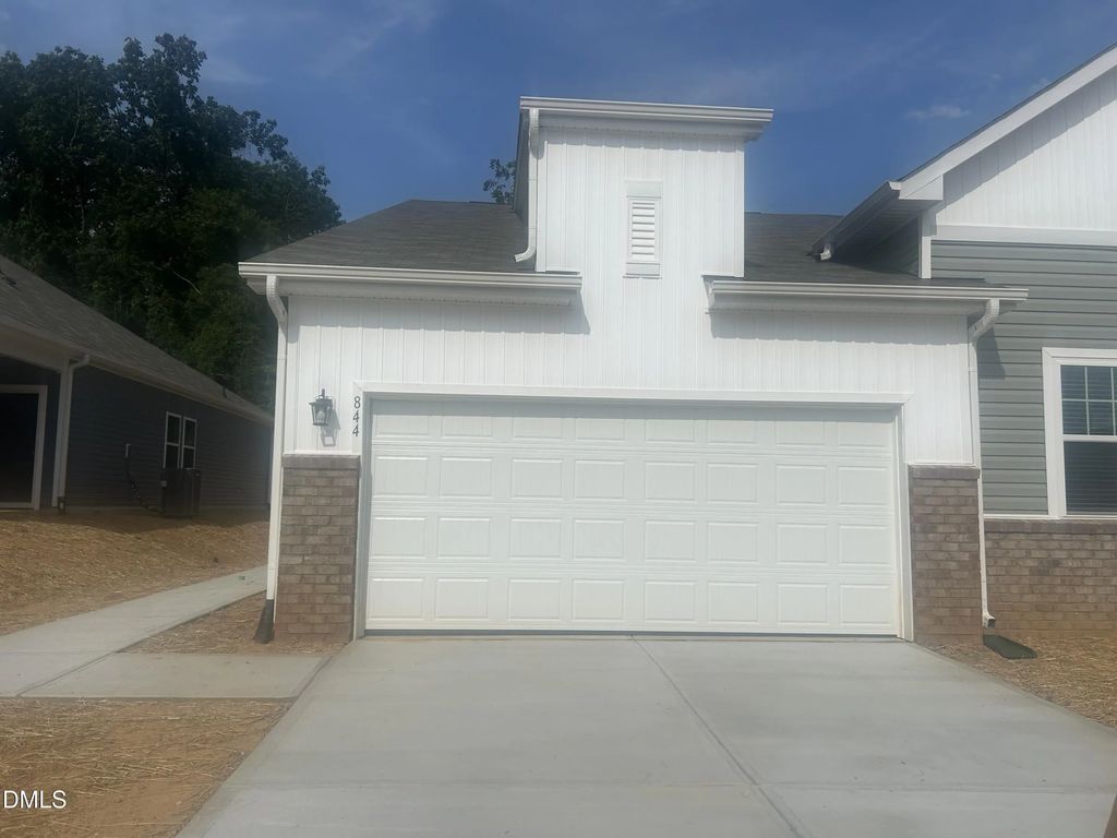 844 Hanford Landing Drive, Graham