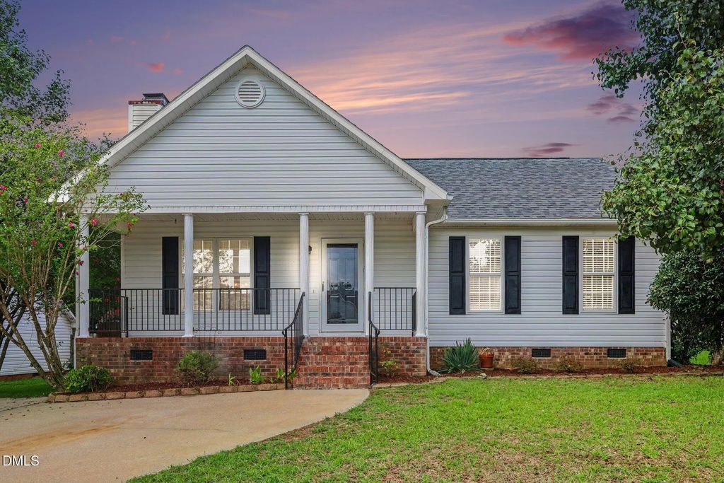 200 Waterford Drive, Clayton