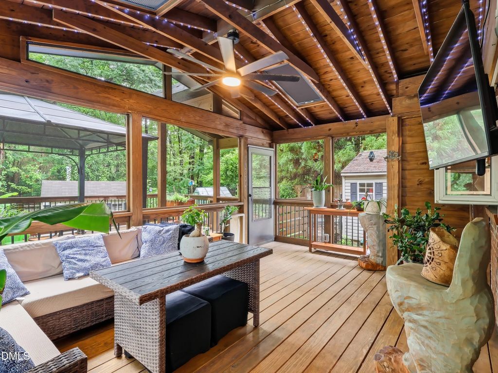 107 Mccloud Court, Cary