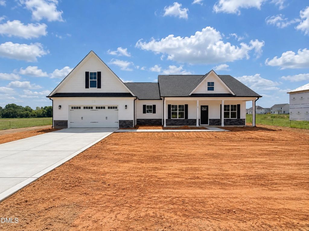 140 Margot Manor Drive (80), Benson