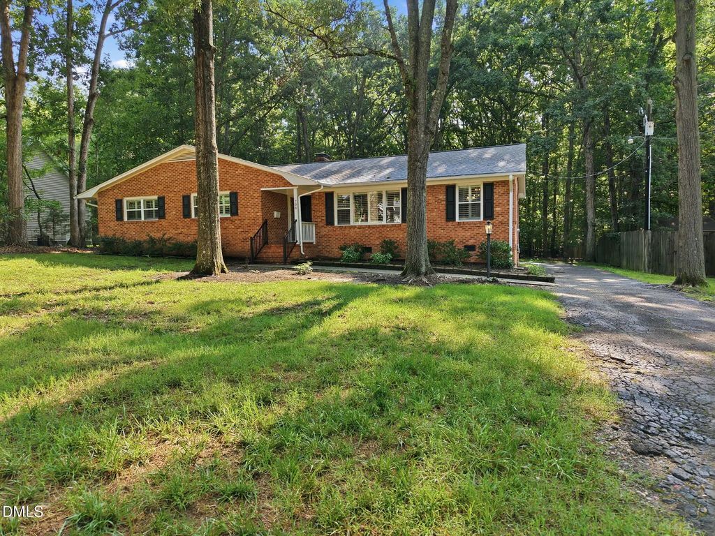 706 Crestview Drive, Durham