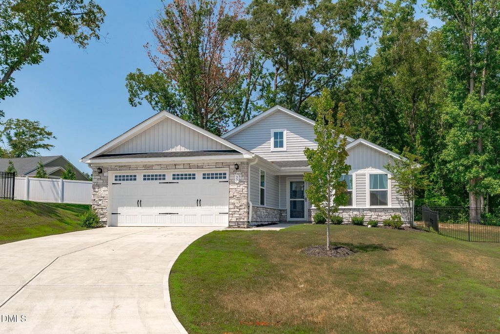 37 Richfield Court, Fuquay Varina