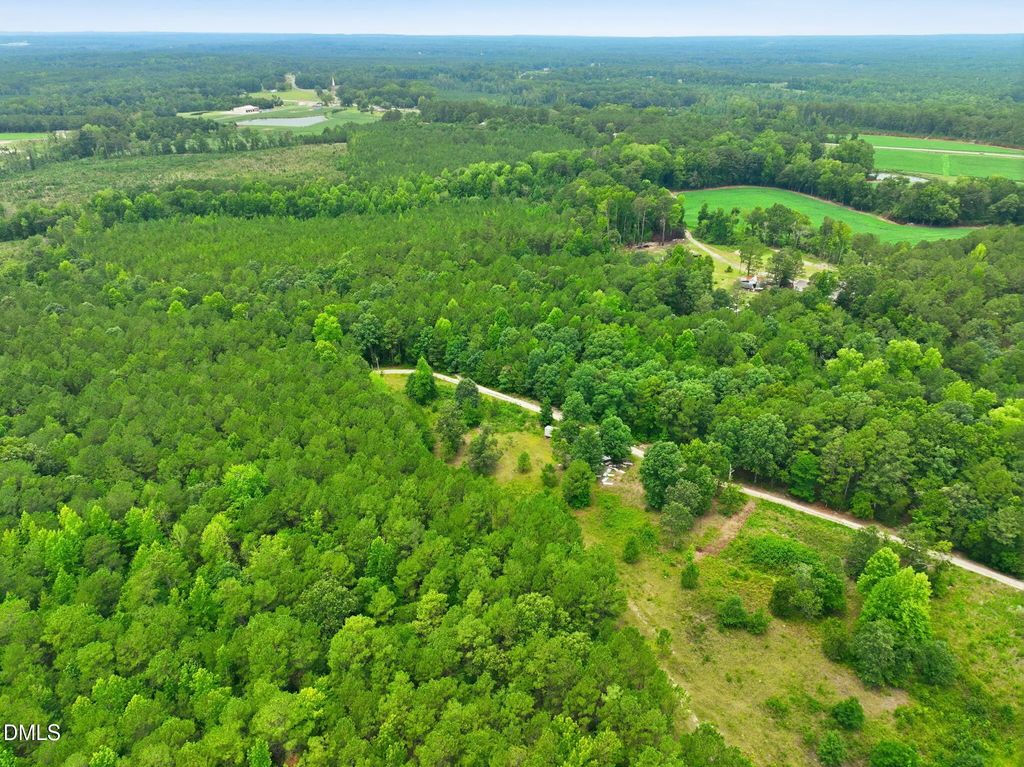 1025 Mike Williams Lane, Bunnlevel