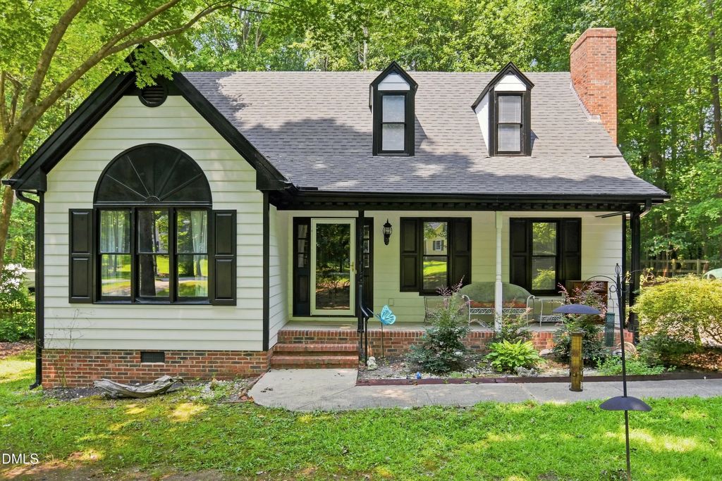 6016 Hampton Ridge Road, Raleigh