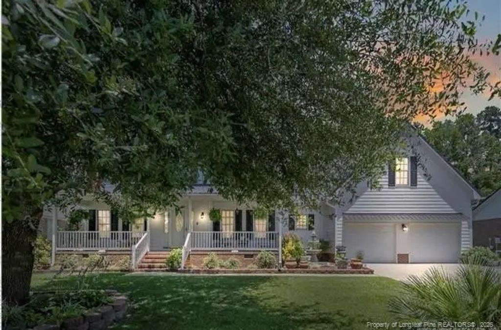 6528 Foxberry Road, Fayetteville
