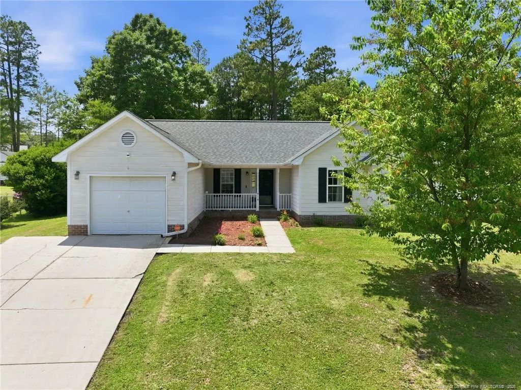 514 Northwoods Drive, Raeford