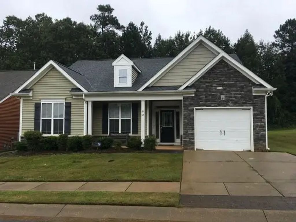 98 Verrazano Place, Clayton
