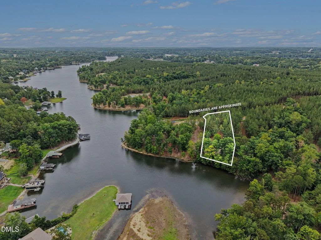 116 Windsail Point, Semora
