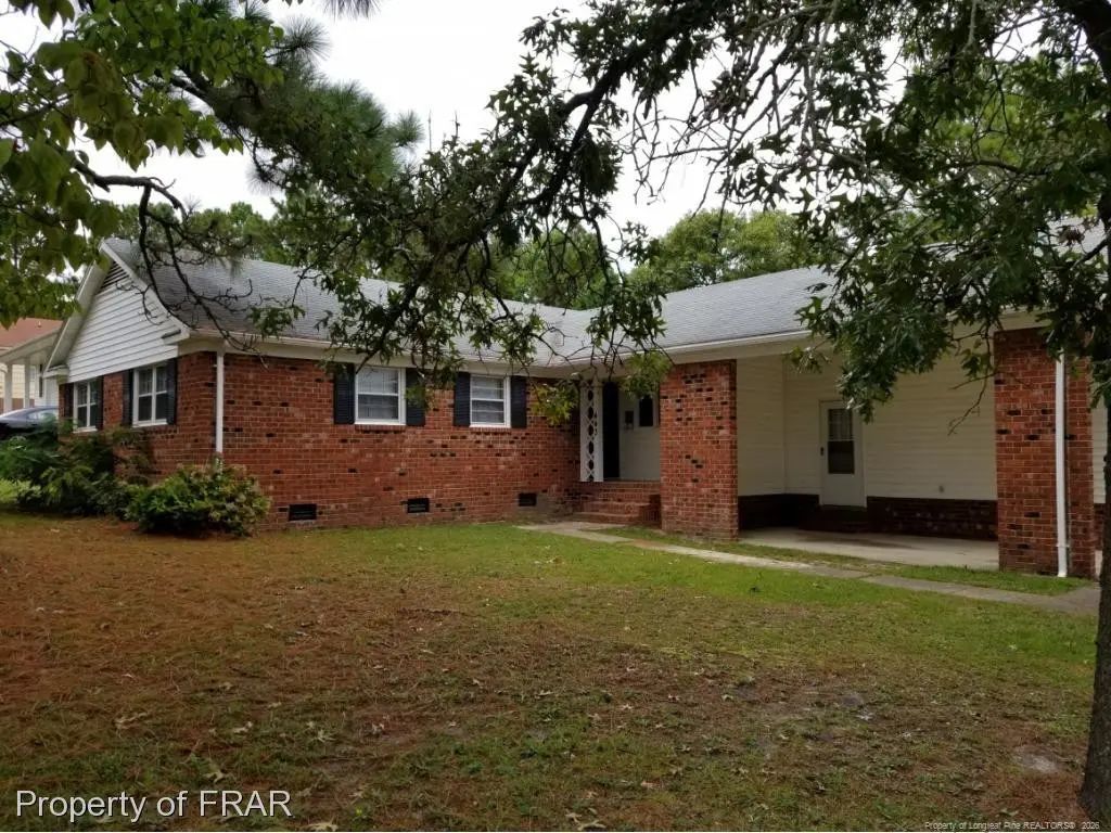 443 Shoreline Drive, Fayetteville