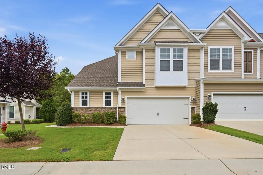 323 Acorn Hollow Place, Durham