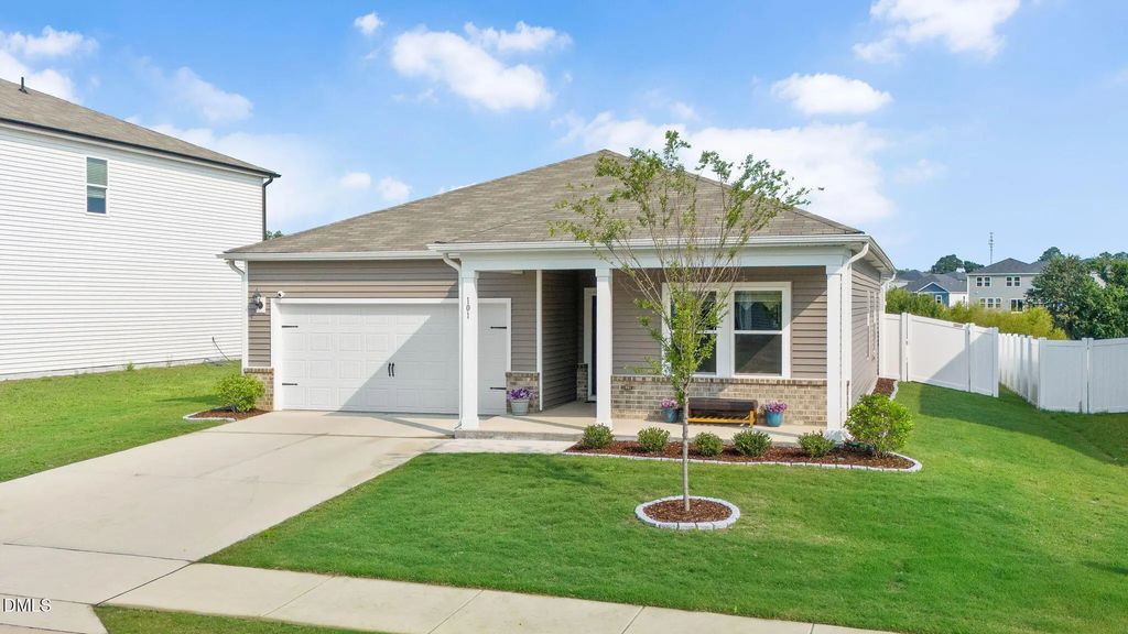 101 White Birch Lane, Angier