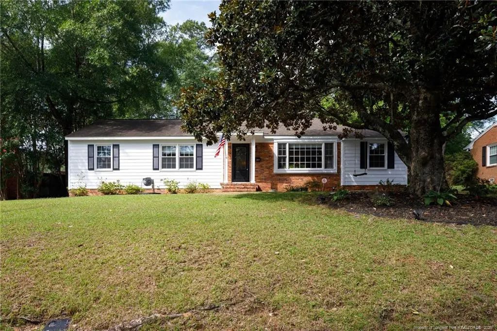 2611 Huntington Road, Fayetteville