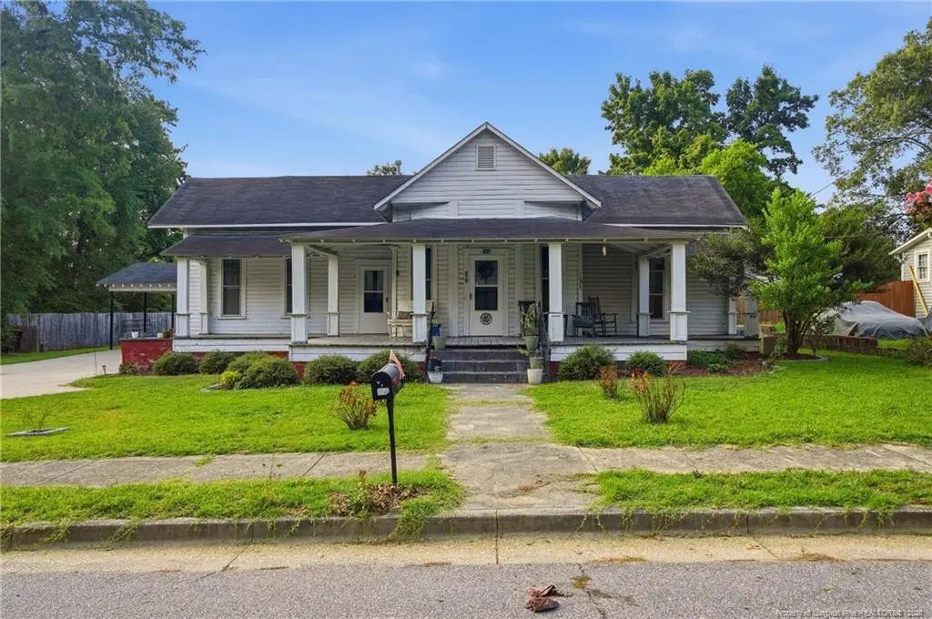 206 E 2nd Avenue, Red Springs