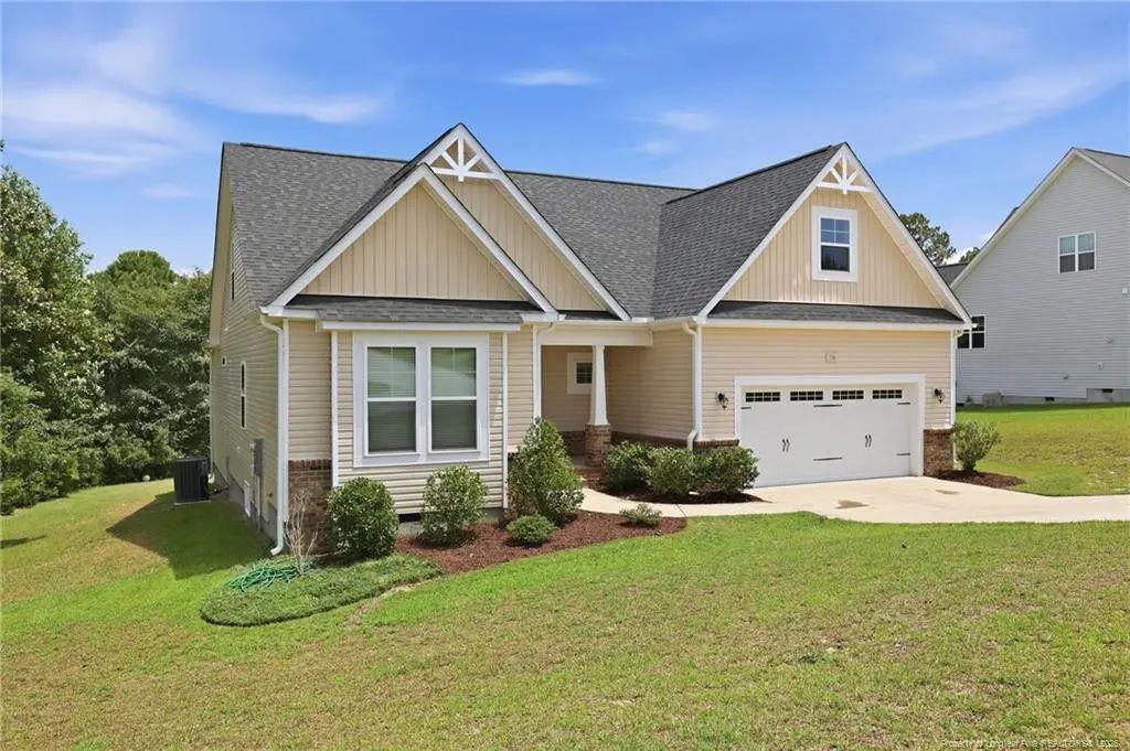 116 Hopeland Drive, Lillington