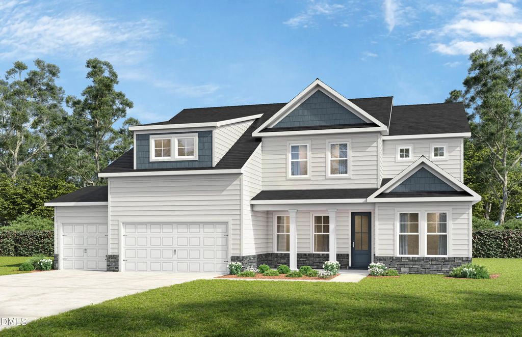 205 Gallant Pnes Drive, Holly Springs